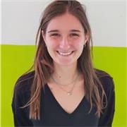 Insegnante di italiano in provincia di Firenze con laurea magistrale in scienze della formazione primaria.